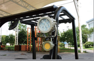 A系列-1.0吨（迷你型）四支点电动叉车 (Sao chép)