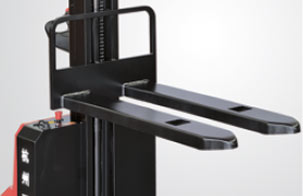 A系列0.8-2.0吨平衡重式电动堆垛车/托盘堆