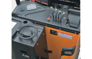 J系列1.5-2吨站驾前移式电动叉车