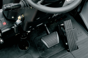 A系列1-3.5吨电动锂电池叉车