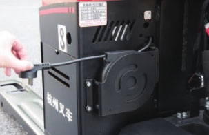 A系列-2吨（迷你型）电动搬运车