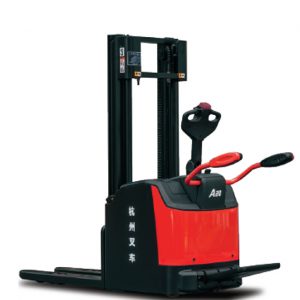 Xe Nang Binh Duong 32