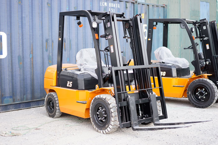 Xe nâng R-series 3-3.5 tấn