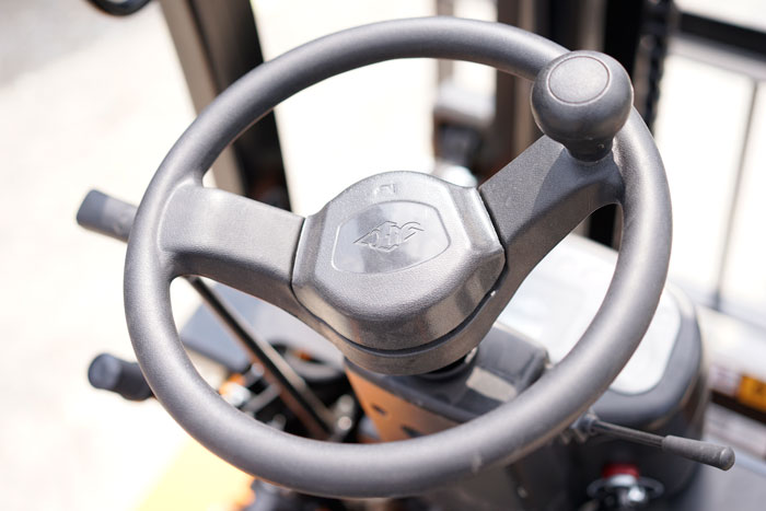 Xe nâng R-series 3-3.5 tấn